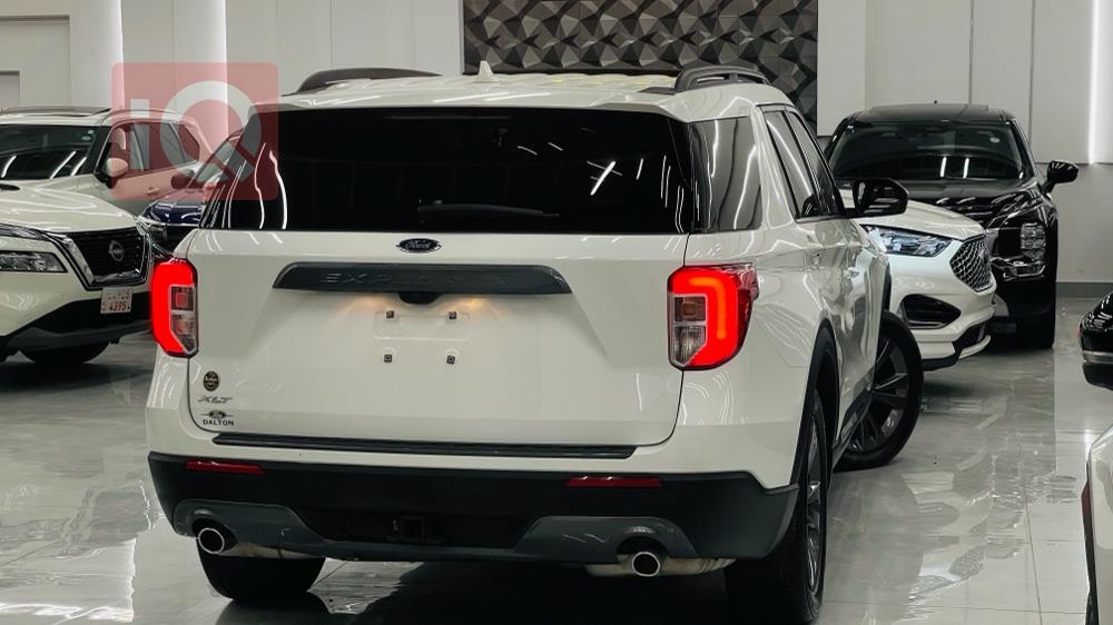 Ford Explorer